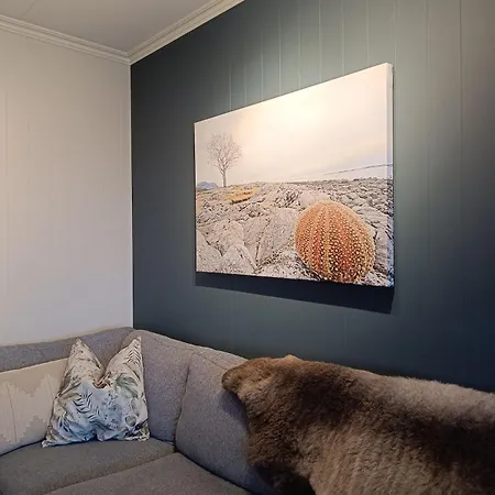 Apartman With Sea View *